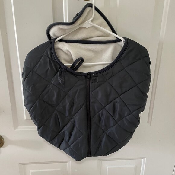 Cozy Infant Car Seat Cover - Gray Quilt - Reversible - Baby Car Seat Cover - Picture 3 of 10